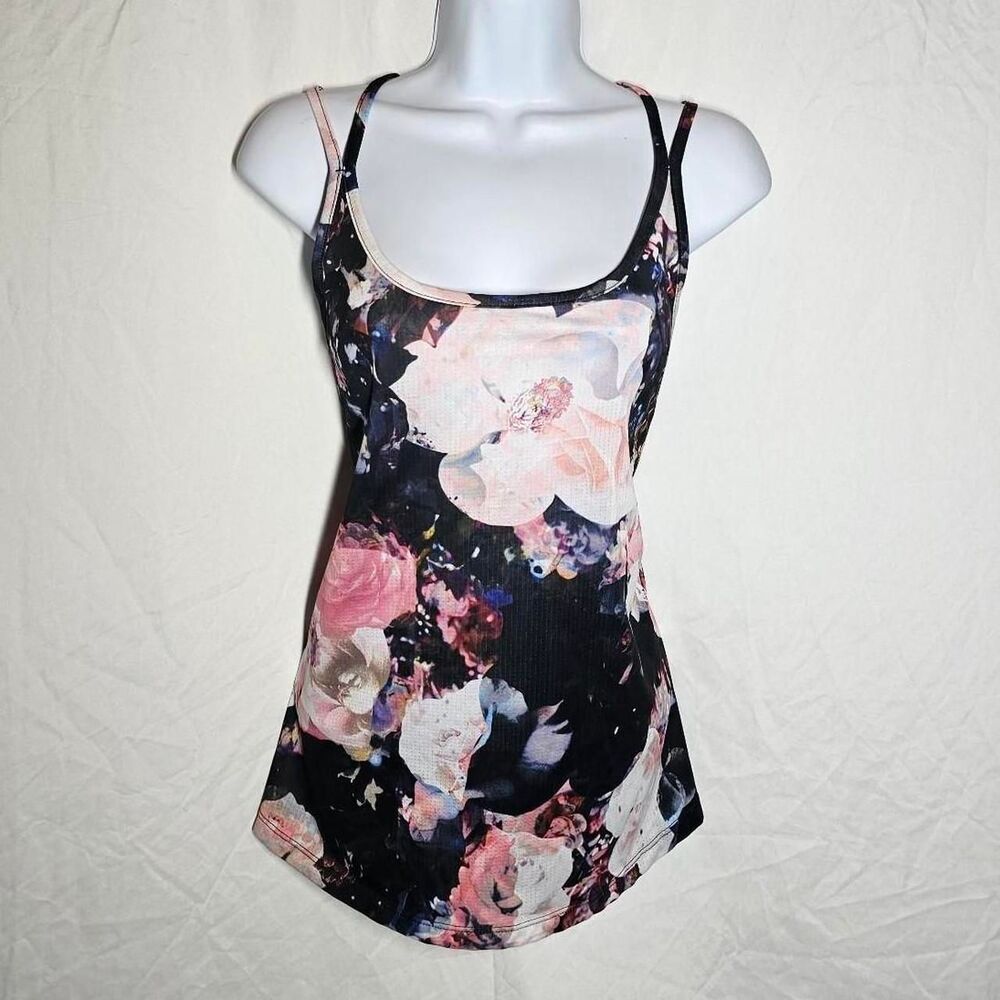 old navy floral criss cross back workout athletic tank top